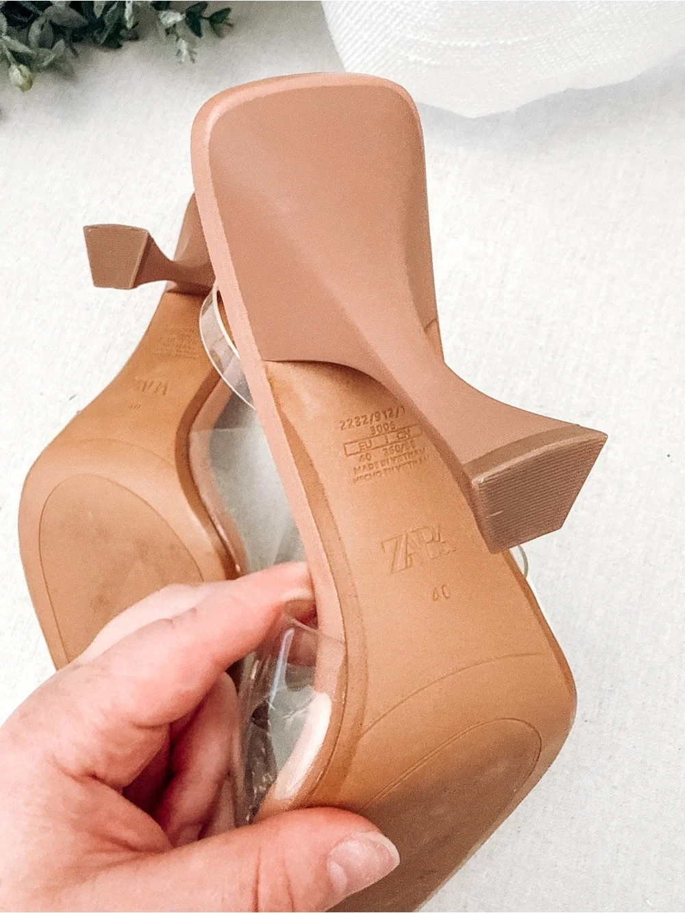 Zara Clear Rhinestone Pointed Toe Kitten Heel Mules Size US 9| EU 40